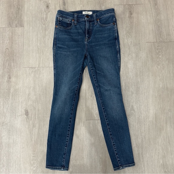 Madewell Denim - Madewell High Rise 10” skinny blue jeans size 26P